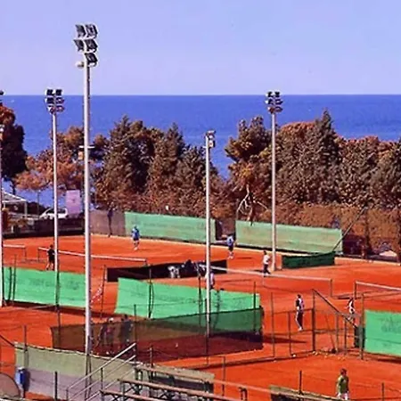 Leut Apartment, 3min Beach, 15min Center Apartment *