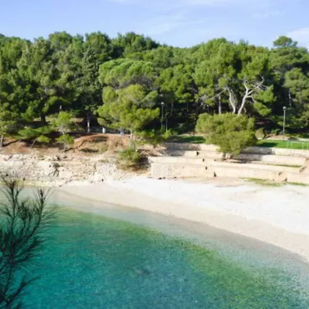 Apartment Leut Apartment, 3min Beach, 15min Center Pula