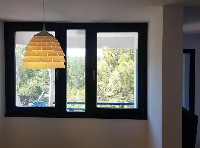 Lejlighed Leut Apartment, 3min Beach, 15min Center