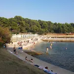 Leut Apartment, 3min Beach, 15min Center * Pula