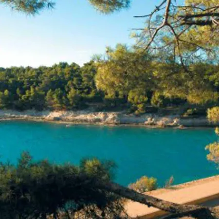 Leut Apartment, 3min Beach, 15min Center Διαμέρισμα *