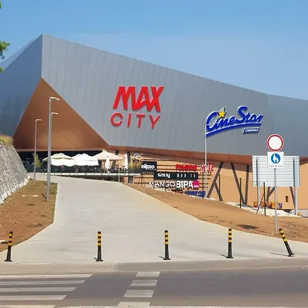 Lägenhet Leut Apartment, 3min Beach, 15min Center Pula