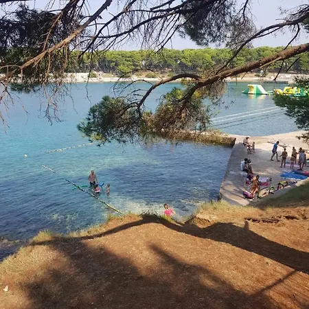 Leut Apartment, 3min Beach, 15min Center