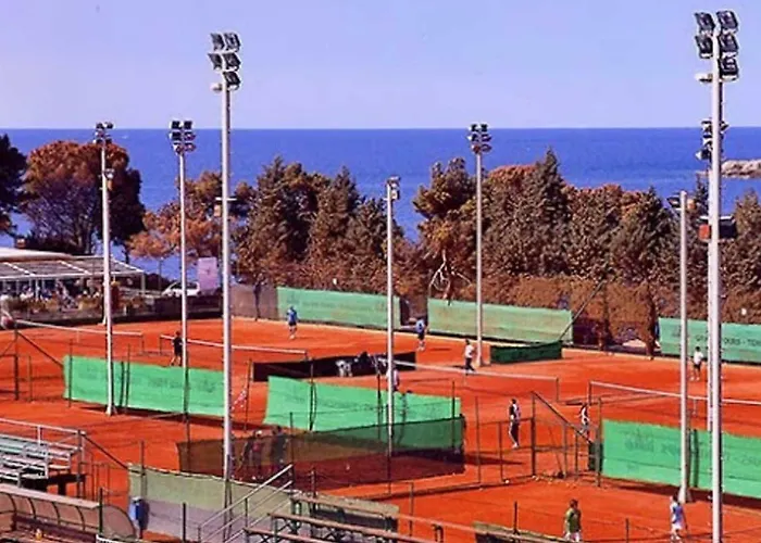 Leut Apartment, 3min Beach, 15min Center Apartment *
