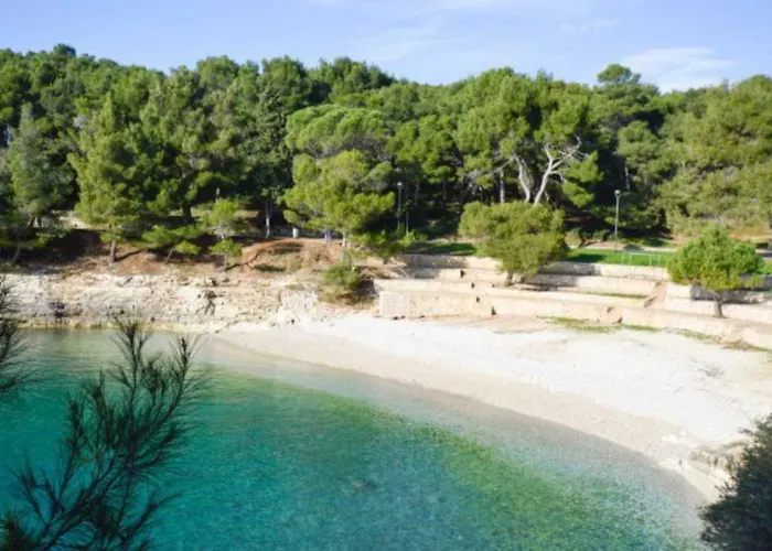 Apartamento Leut Apartment, 3min Beach, 15min Center Pula